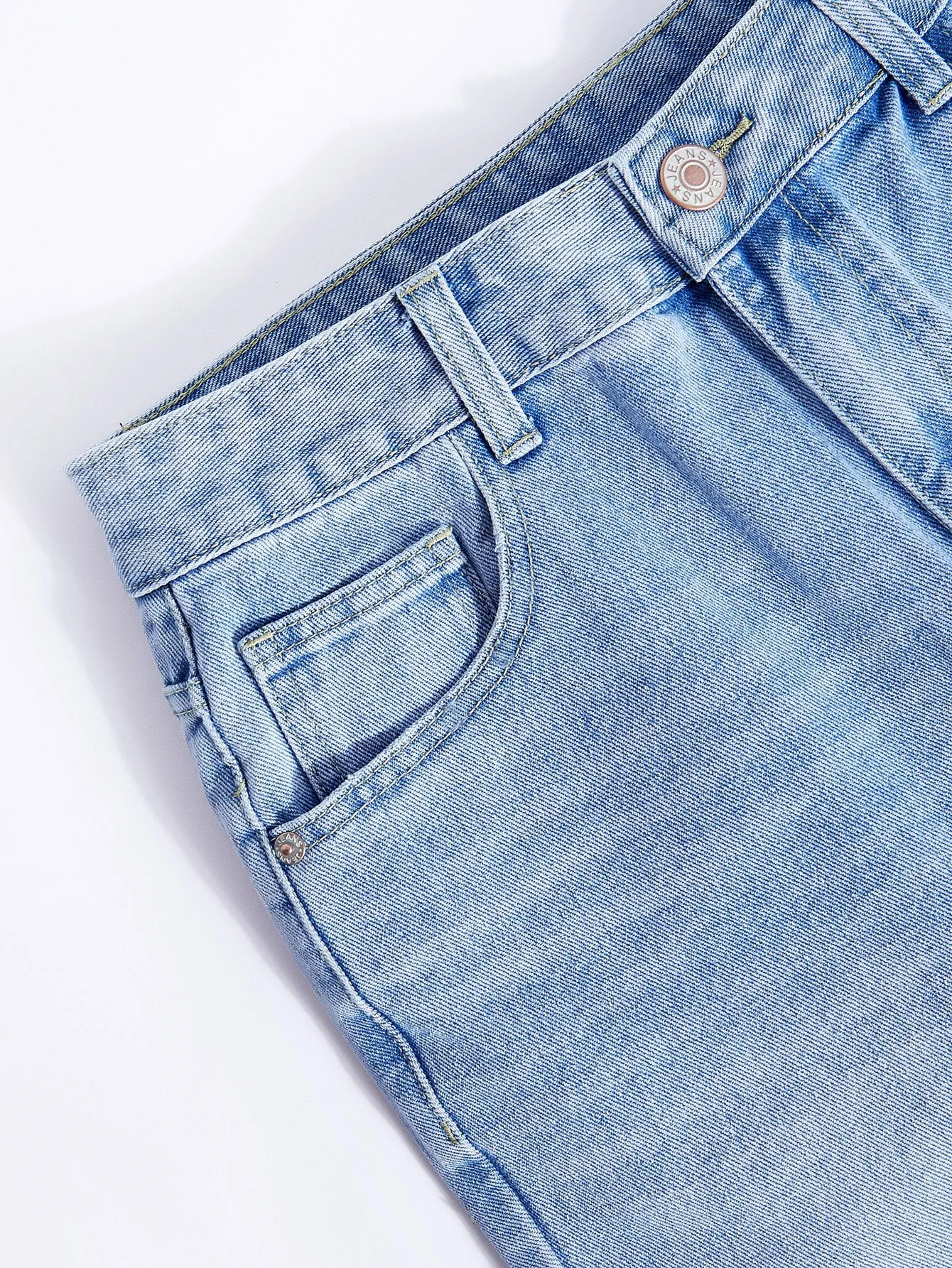 Men Ripped Slant Pocket Light Wash Jeans